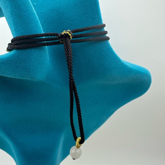 Xiu Yan Jade Crysanthamum Pendant Necklace on Woven Adjustable Nylon Rope - Picture 4 of 9